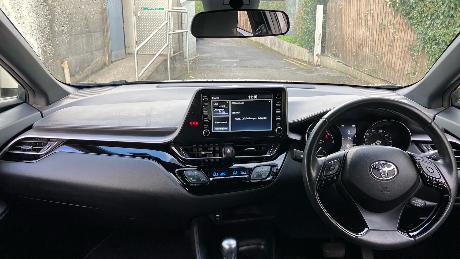 Used Toyota C-HR 2021 for sale - 76557275: Photo 5