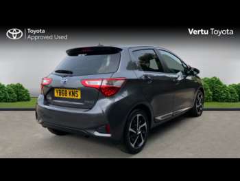 Used Toyota Yaris 2019 for sale - 74890891: Photo