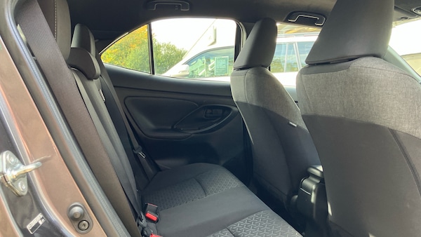 Used Toyota Yaris Cross 2022 for sale - 76131170: Photo 12