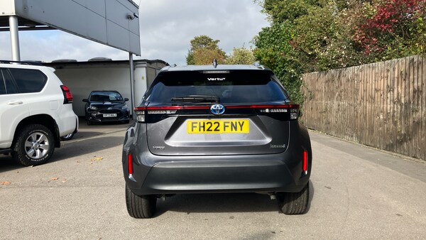 Used Toyota Yaris Cross 2022 for sale - 76131170: Photo 19