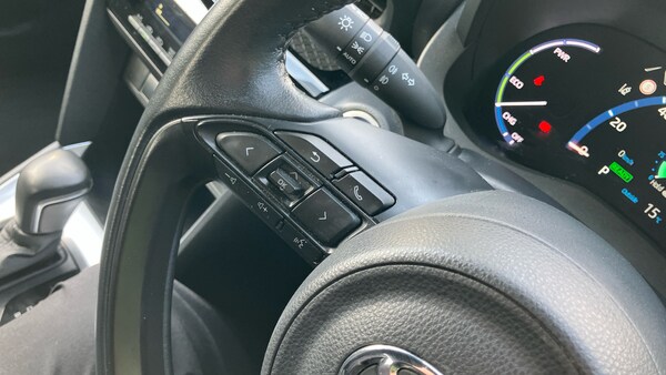 Used Toyota Yaris Cross 2022 for sale - 76131170: Photo 31