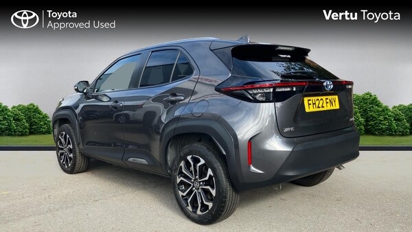 Used Toyota Yaris Cross 2022 for sale - 76131170: Photo 4