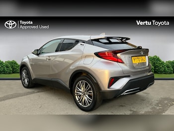 Used Toyota C-HR 2021 for sale - 76422245: Photo