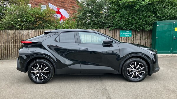 Used Toyota C-HR 2025 for sale - 75661782: Photo 16