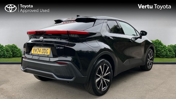Used Toyota C-HR 2025 for sale - 75661782: Photo 2
