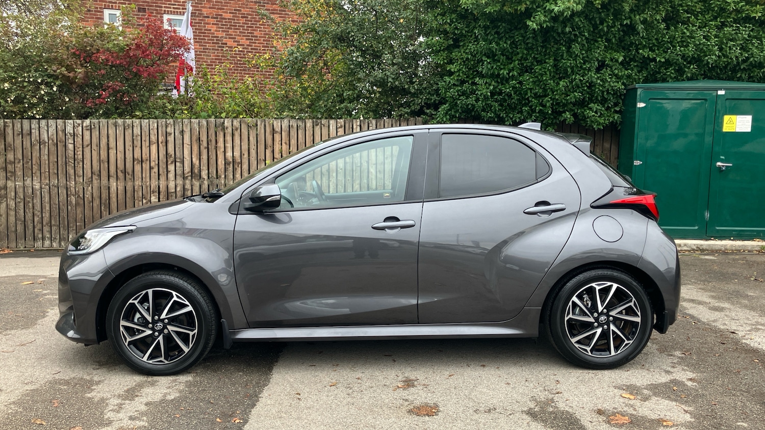 Used Toyota Yaris 2023 for sale - 76028010: Photo 17