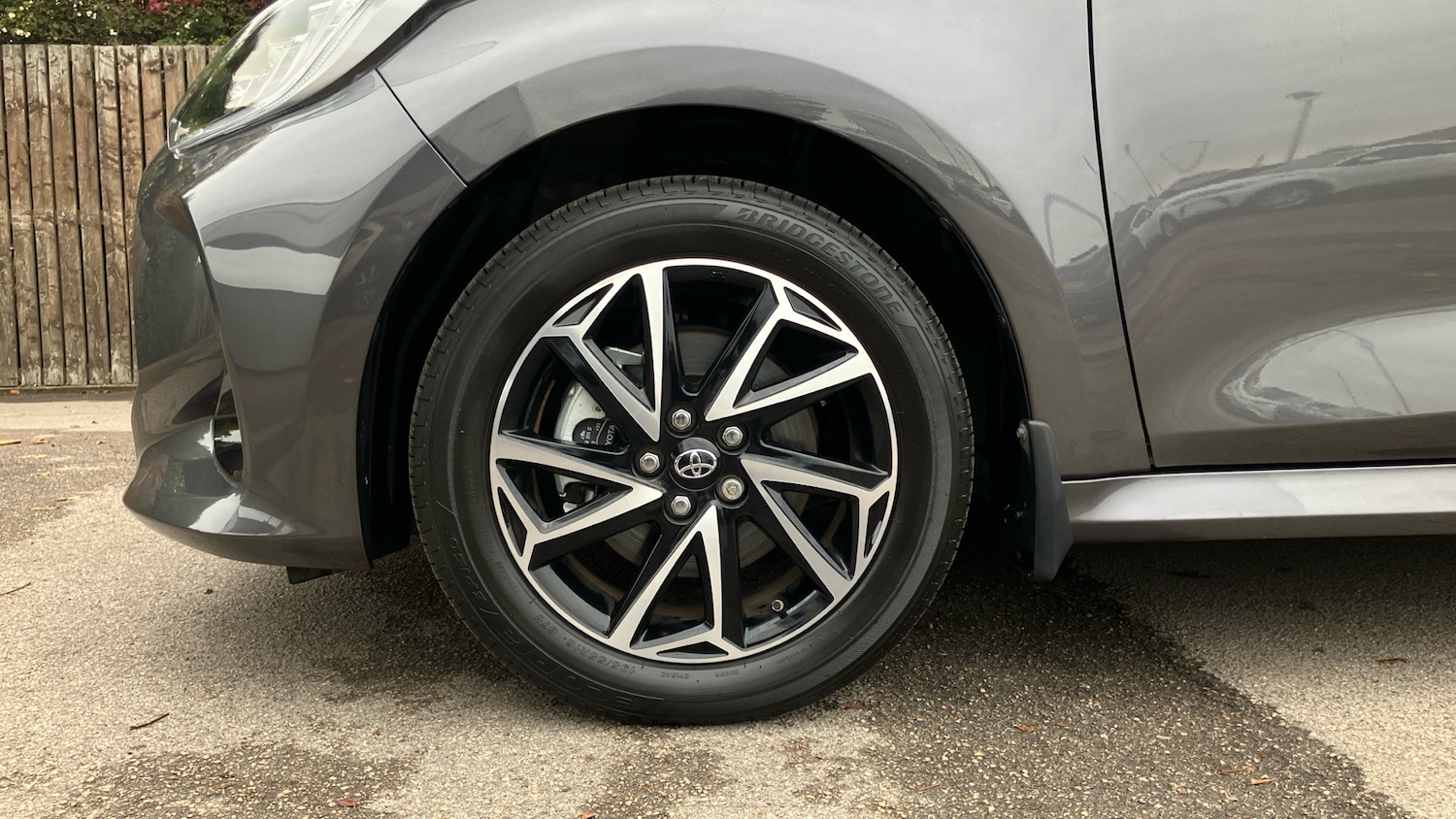Used Toyota Yaris 2023 for sale - 76028010: Photo 18