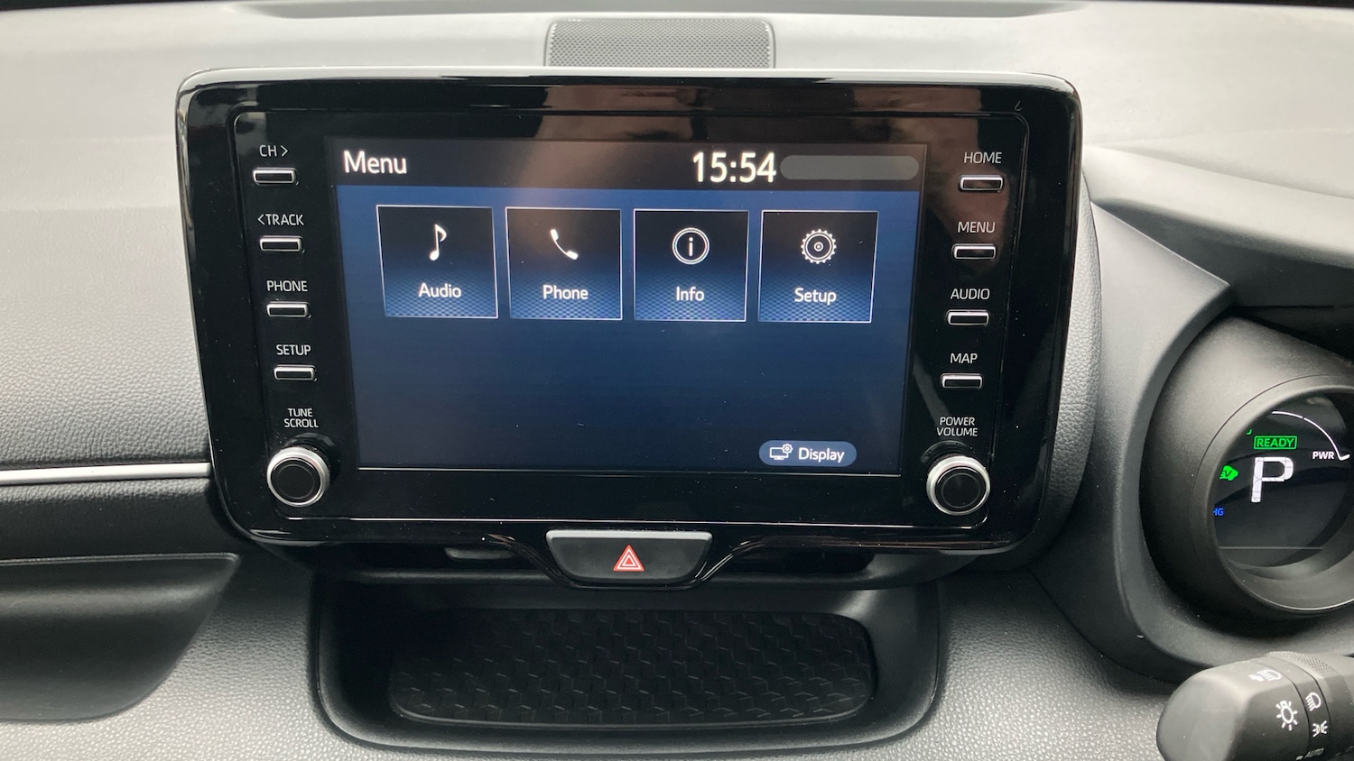Used Toyota Yaris 2023 for sale - 76028010: Photo 25