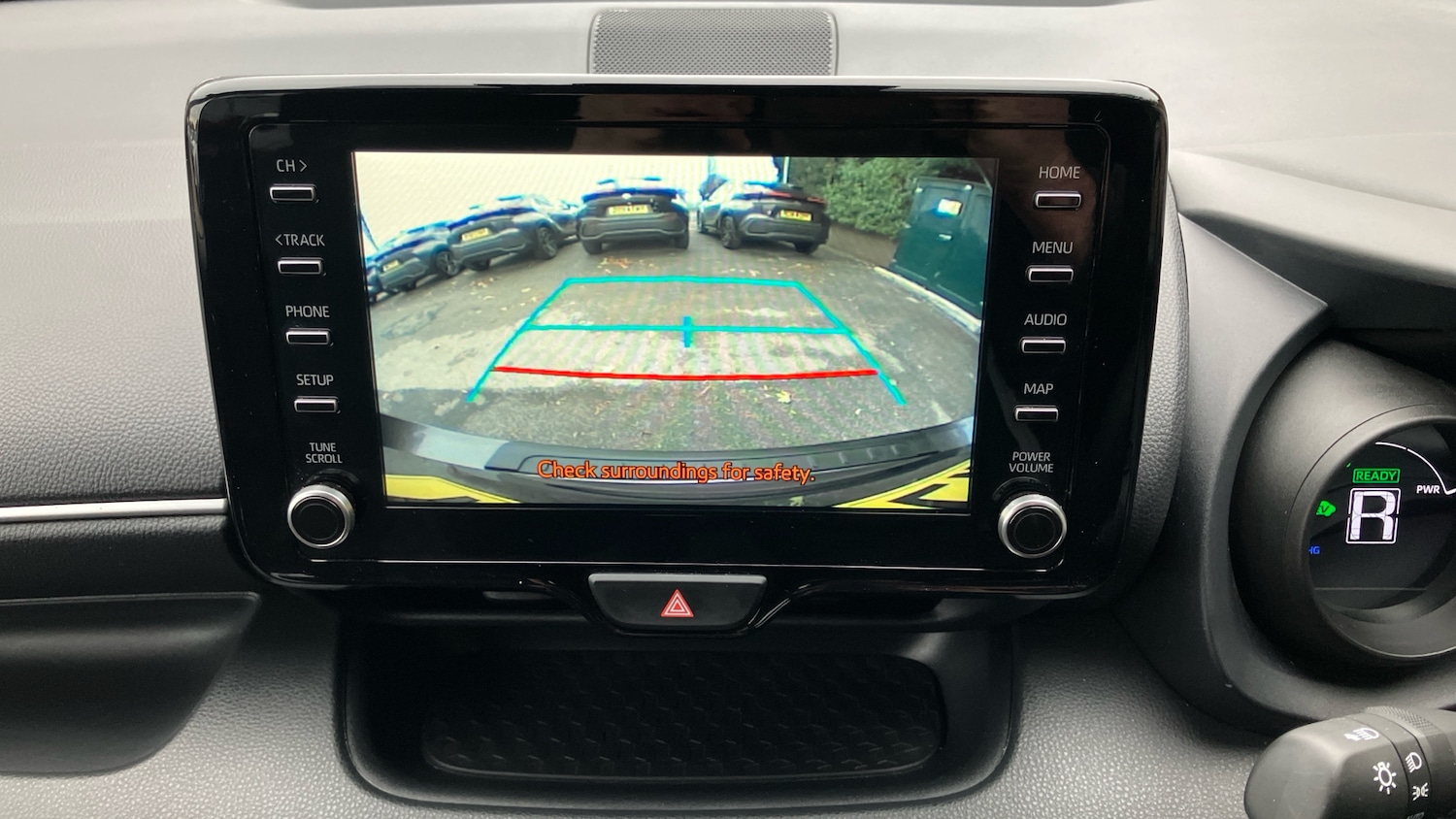 Used Toyota Yaris 2023 for sale - 76028010: Photo 27