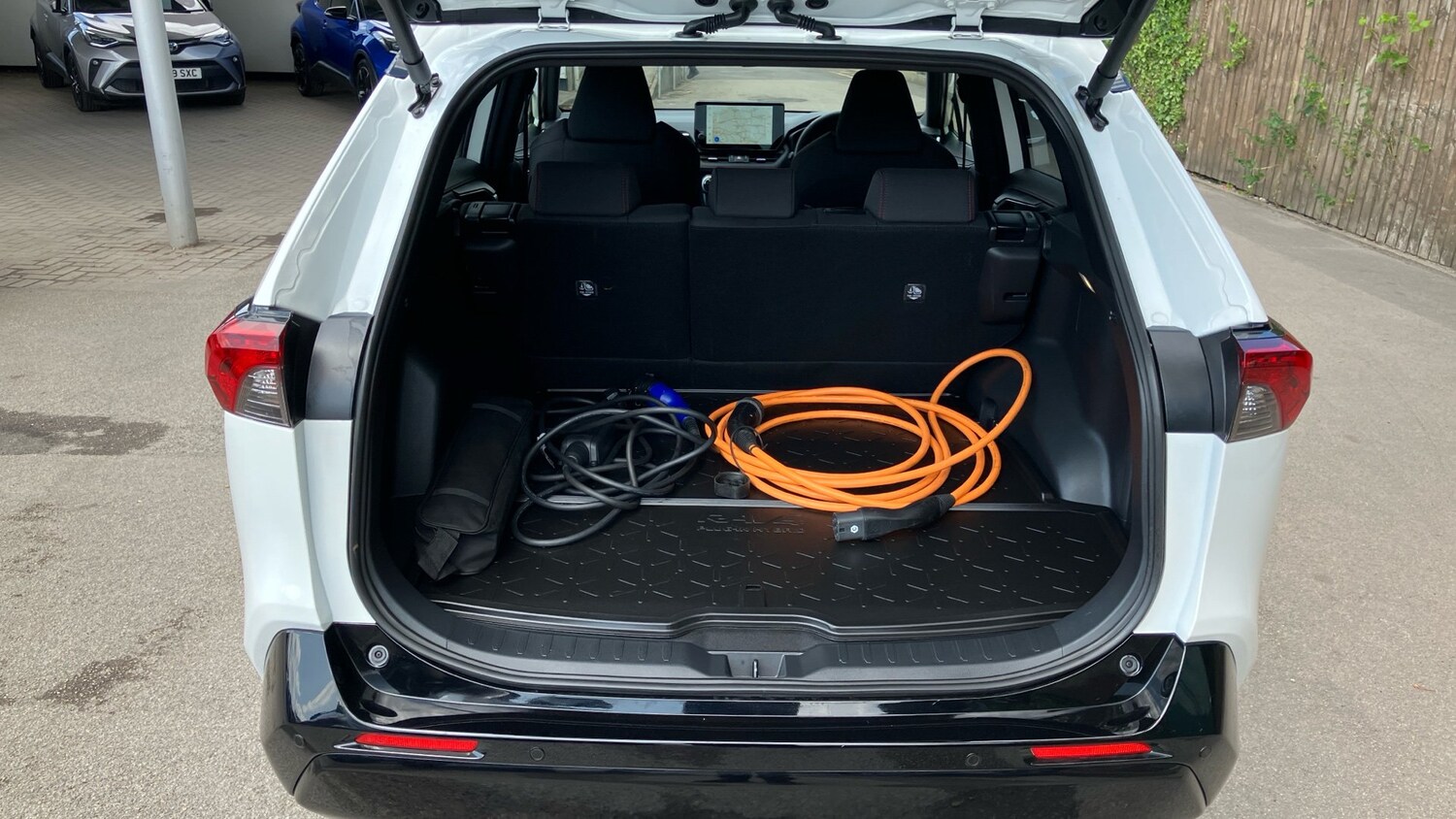 Used Toyota RAV4 2025 for sale - 76905945: Photo 14