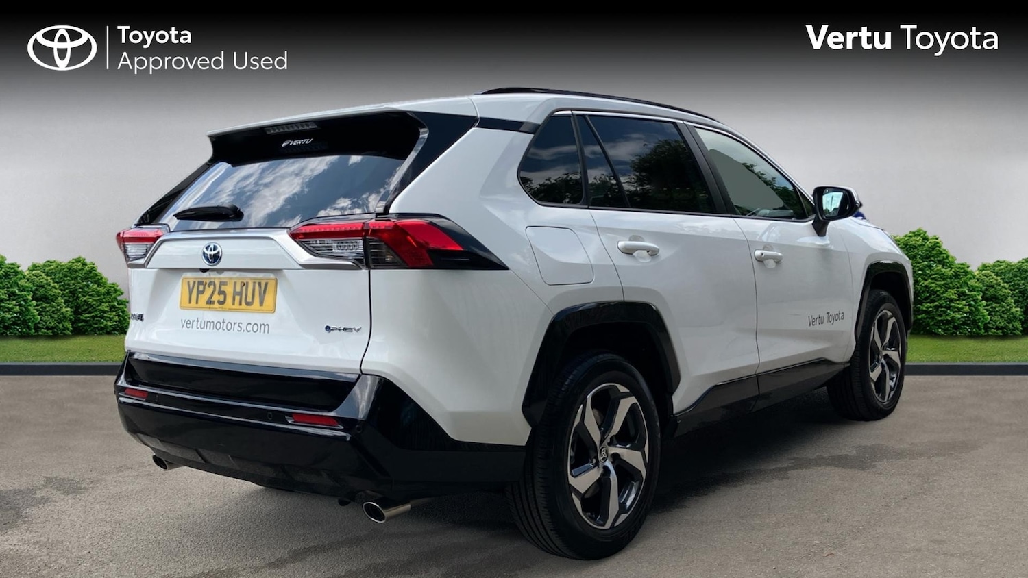 Used Toyota RAV4 2025 for sale - 76905945: Photo 2