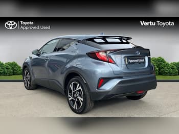 Used Toyota C-HR 2023 for sale - 79815809: Photo