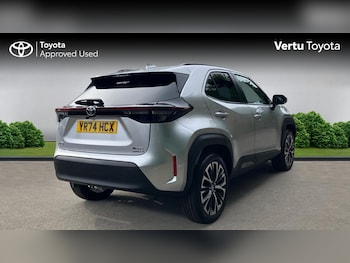 Used Toyota Yaris Cross 2024 for sale - 79008289: Photo