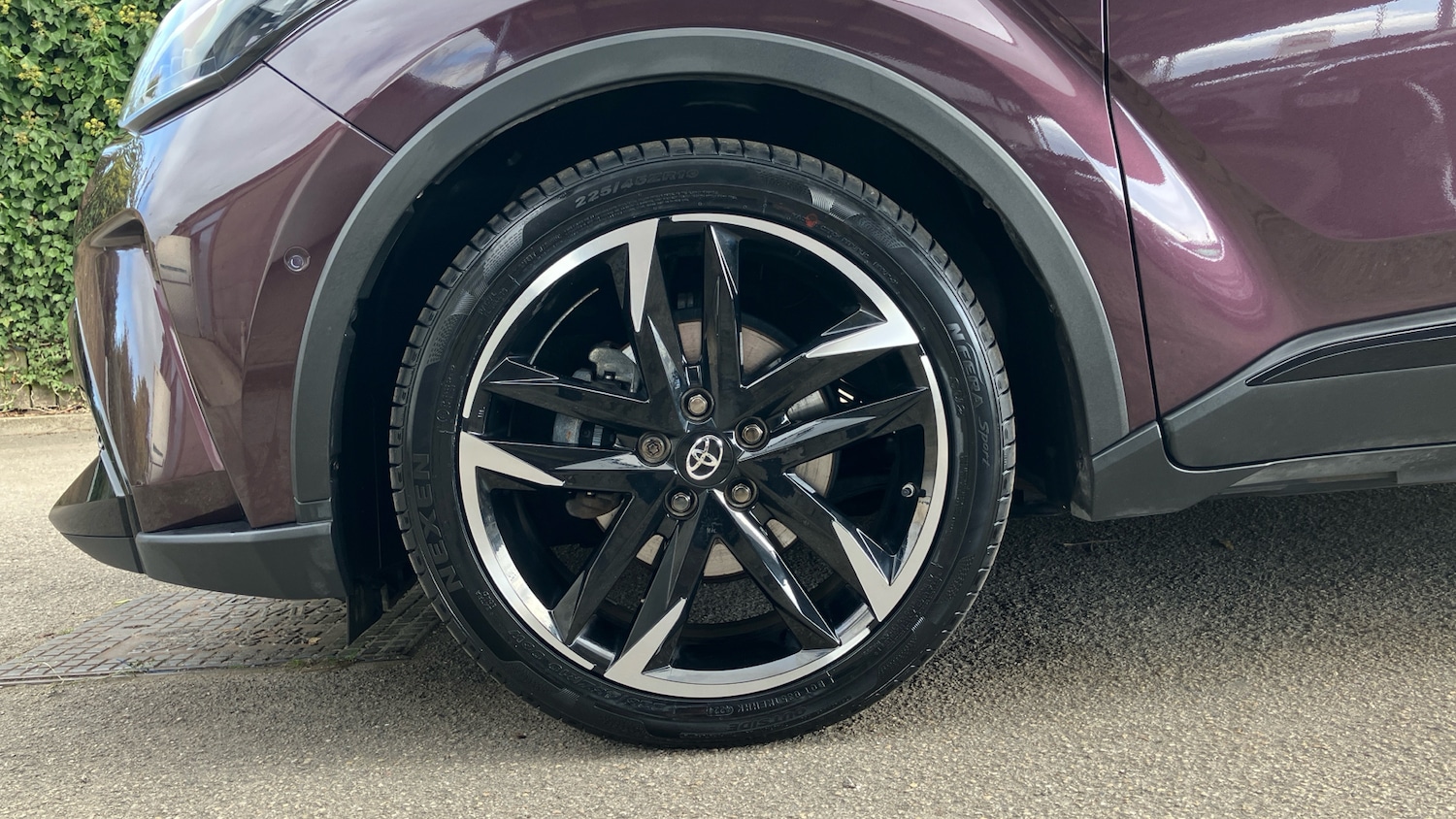 Used Toyota C-HR 2023 for sale - 76089022: Photo 18