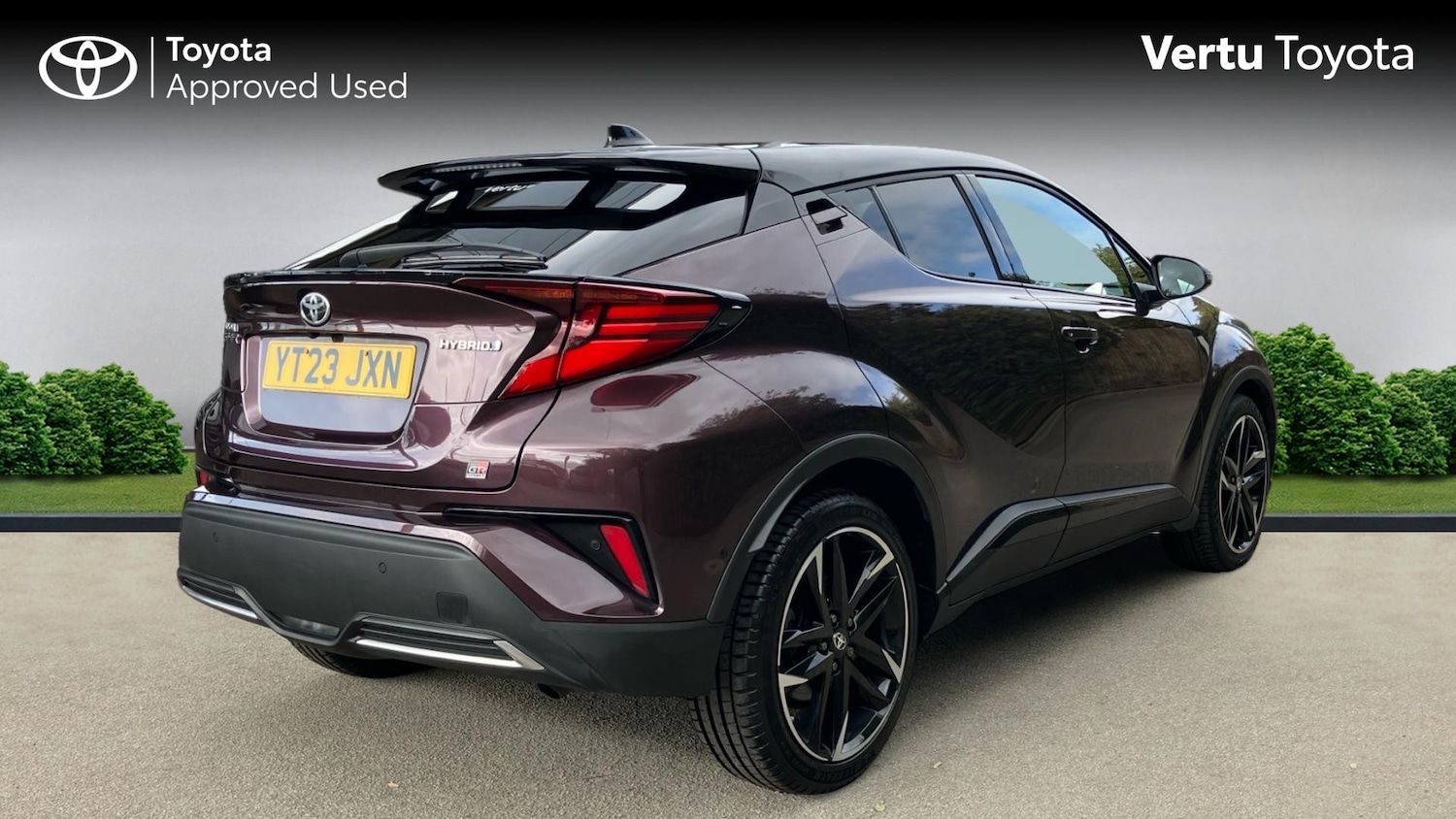 Used Toyota C-HR 2023 for sale - 76089022: Photo 2