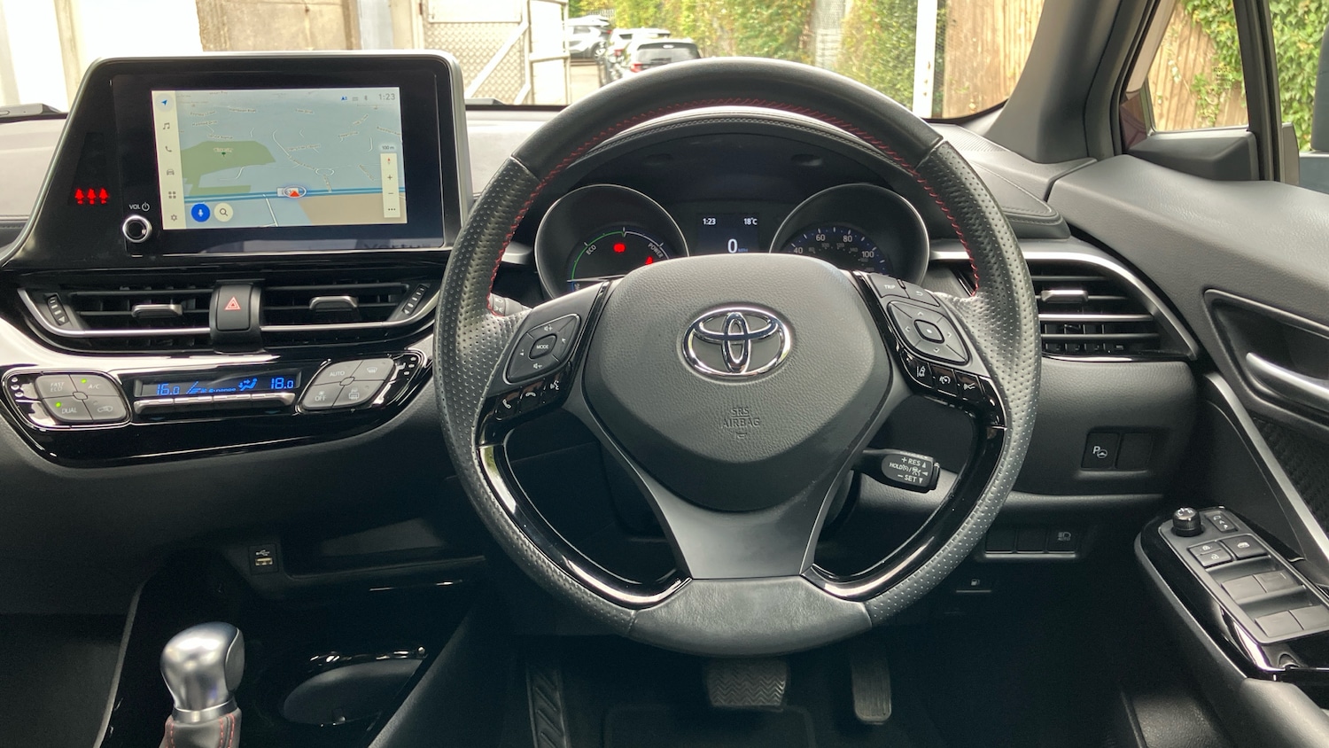 Used Toyota C-HR 2023 for sale - 76089022: Photo 8