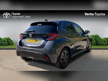 Used Toyota Yaris 2023 for sale - 78325428: Photo