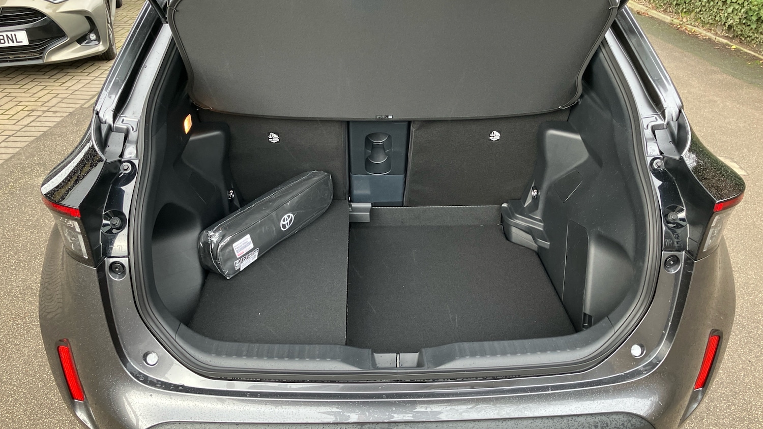 Used Toyota Yaris Cross 2025 for sale - 77380614: Photo 31