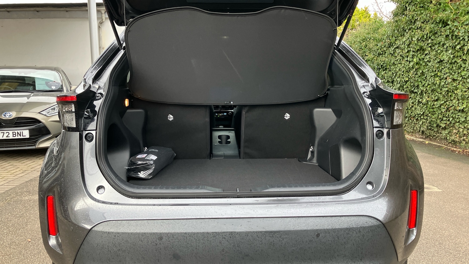 Used Toyota Yaris Cross 2025 for sale - 77380614: Photo 32