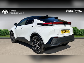 Used Toyota C-HR 2026 for sale - 78994919: Photo