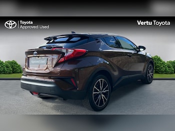 Used Toyota C-HR 2017 for sale - 75910888: Photo