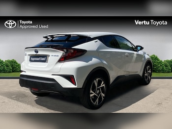 Used Toyota C-HR 2022 for sale - 78668332: Photo