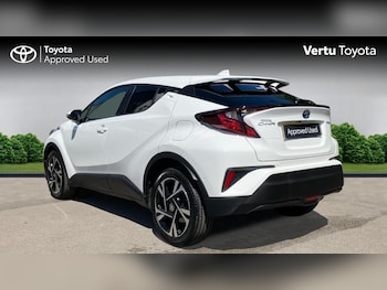 Used Toyota C-HR 2022 for sale - 78668332: Photo