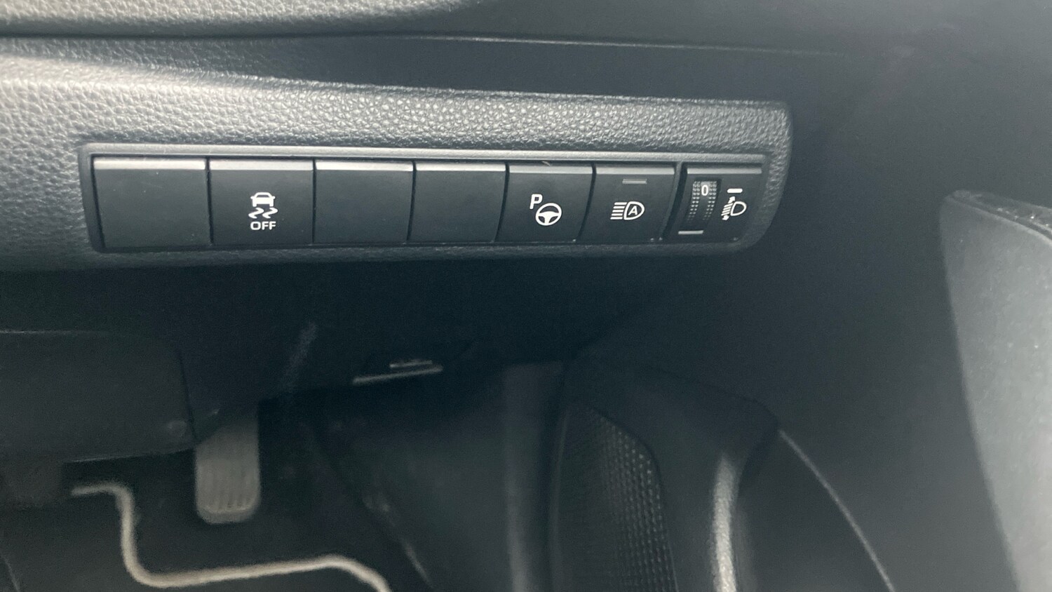 Used Toyota Corolla 2021 for sale - 77643613: Photo 27