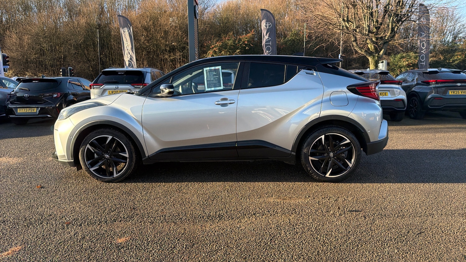 Used Toyota C-HR 2022 for sale - 77420115: Photo 17