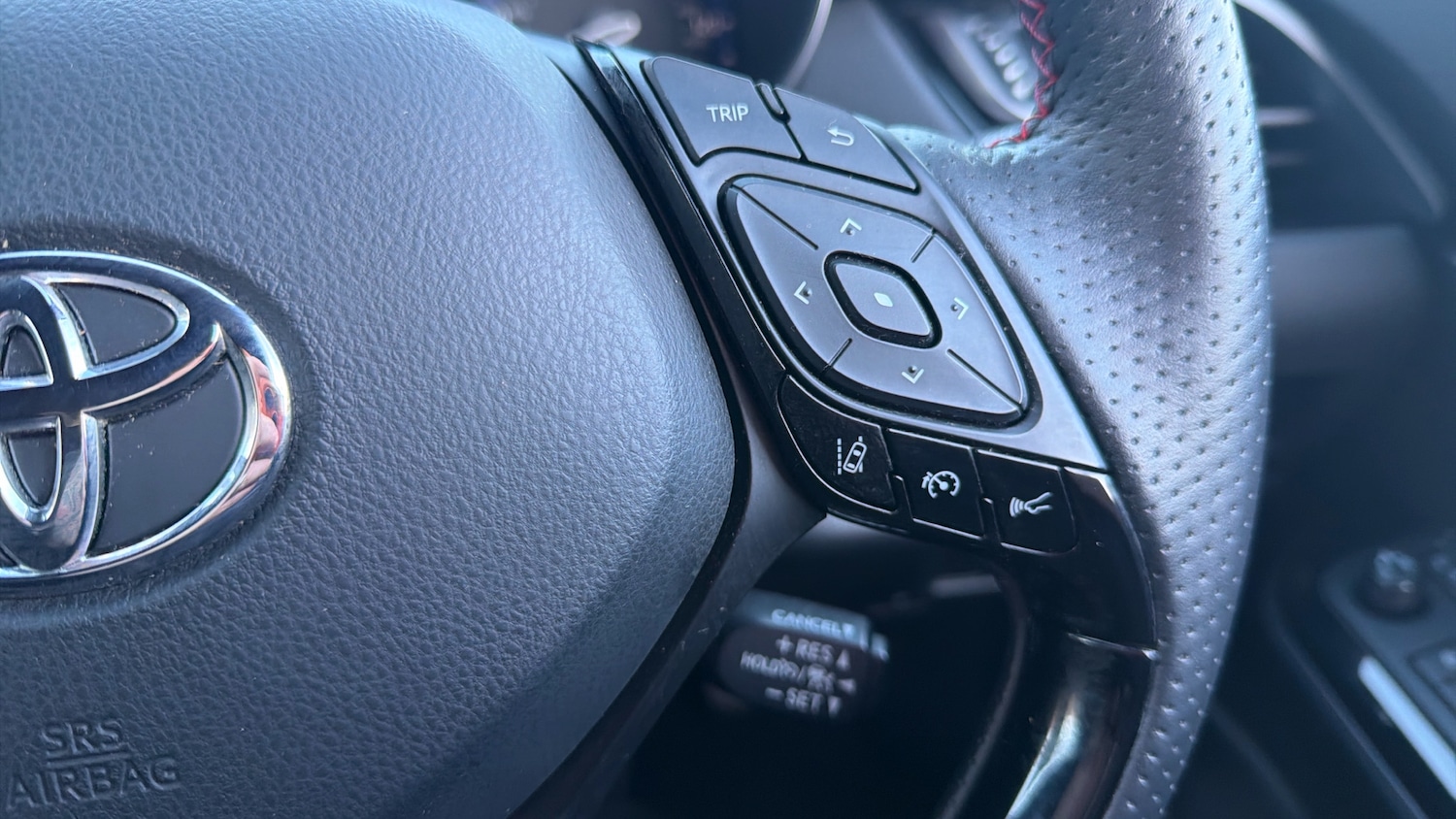 Used Toyota C-HR 2022 for sale - 77420115: Photo 28