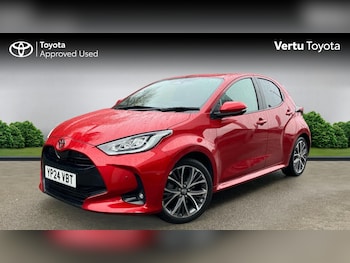 Used Toyota Yaris 2024 for sale - 77676180: Photo
