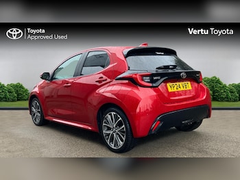 Used Toyota Yaris 2024 for sale - 77676180: Photo