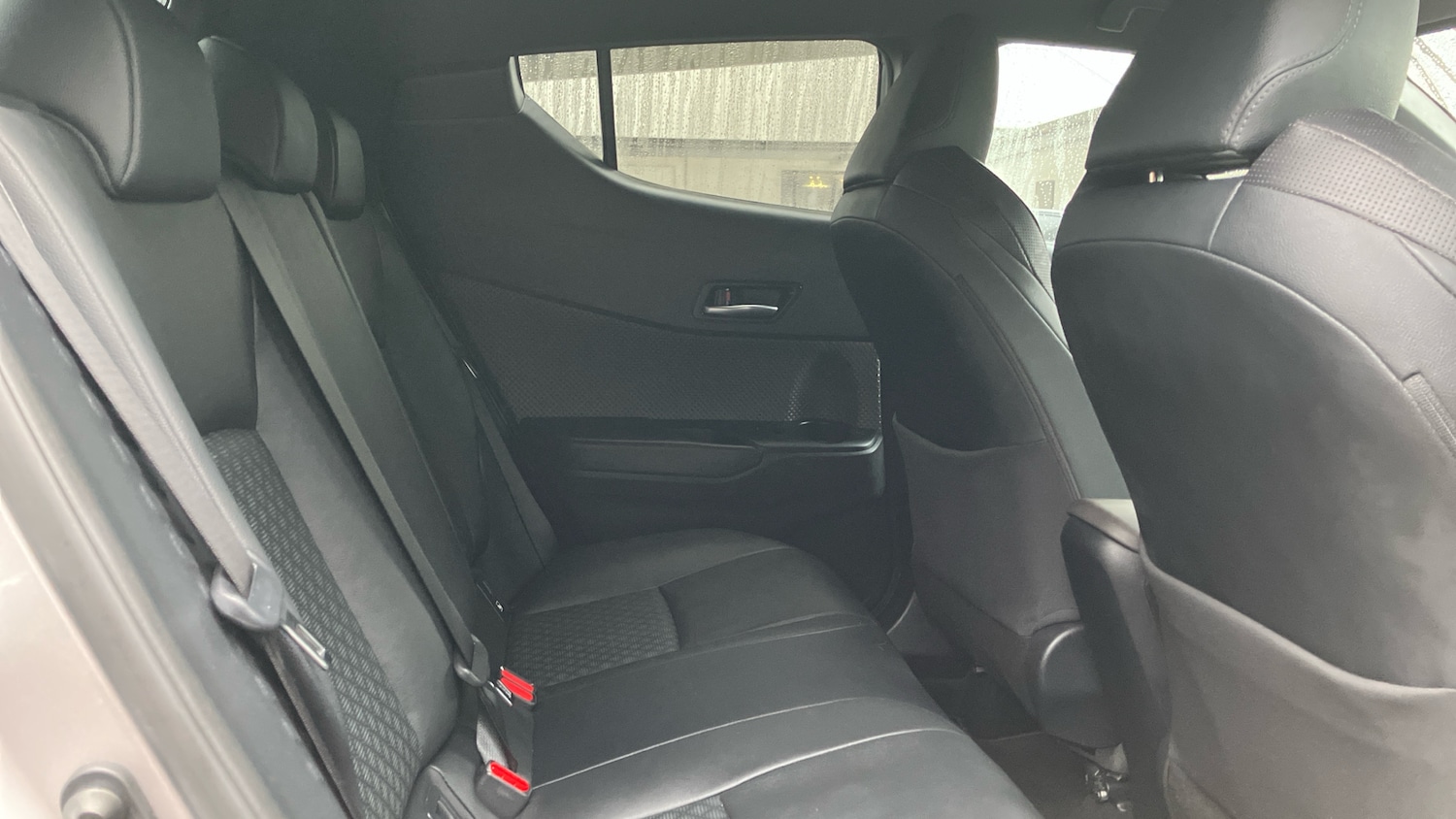 Used Toyota C-HR 2021 for sale - 77545668: Photo 12