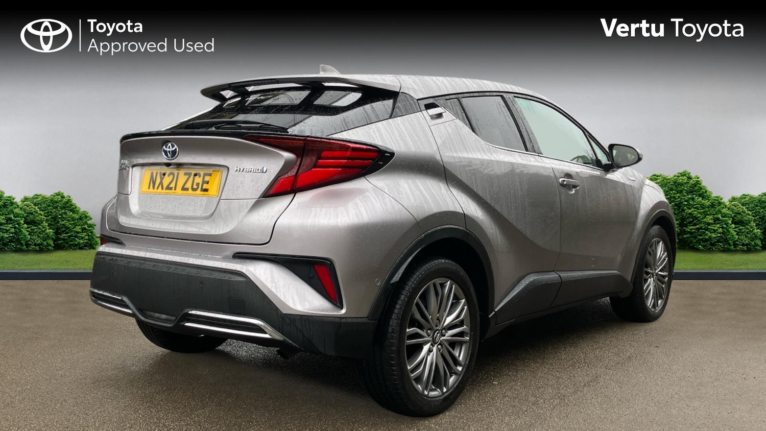 Used Toyota C-HR 2021 for sale - 77545668: Photo 2