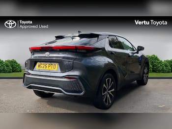 Used Toyota C-HR 2025 for sale - 79690475: Photo