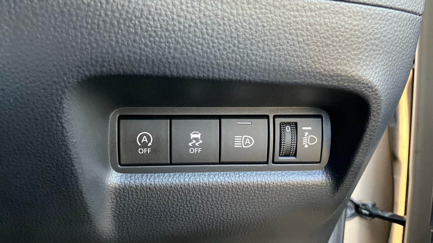 Used Toyota Aygo X 2022 for sale - 76833939: Photo 30