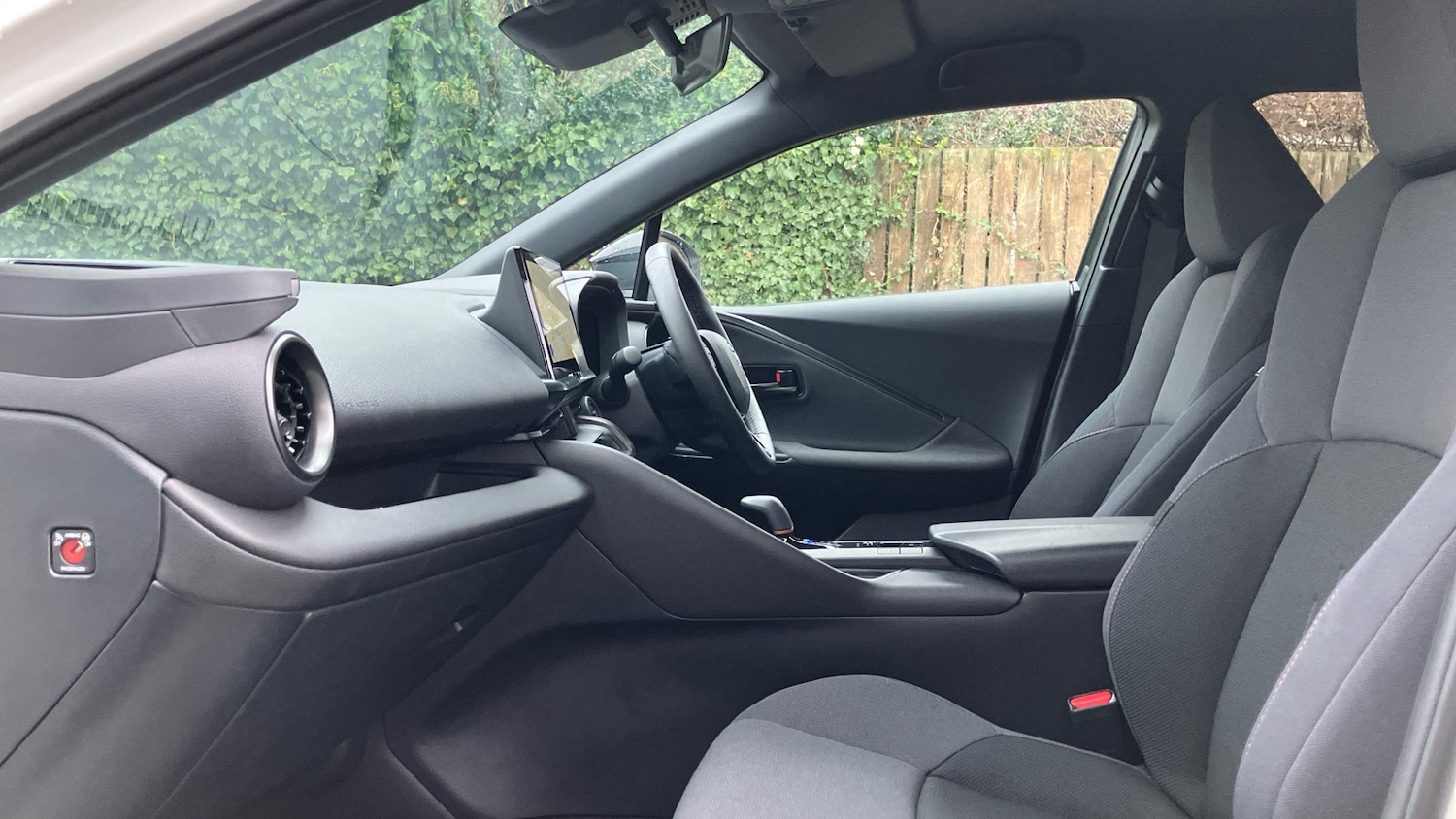 Used Toyota C-HR 2024 for sale - 77079459: Photo 10