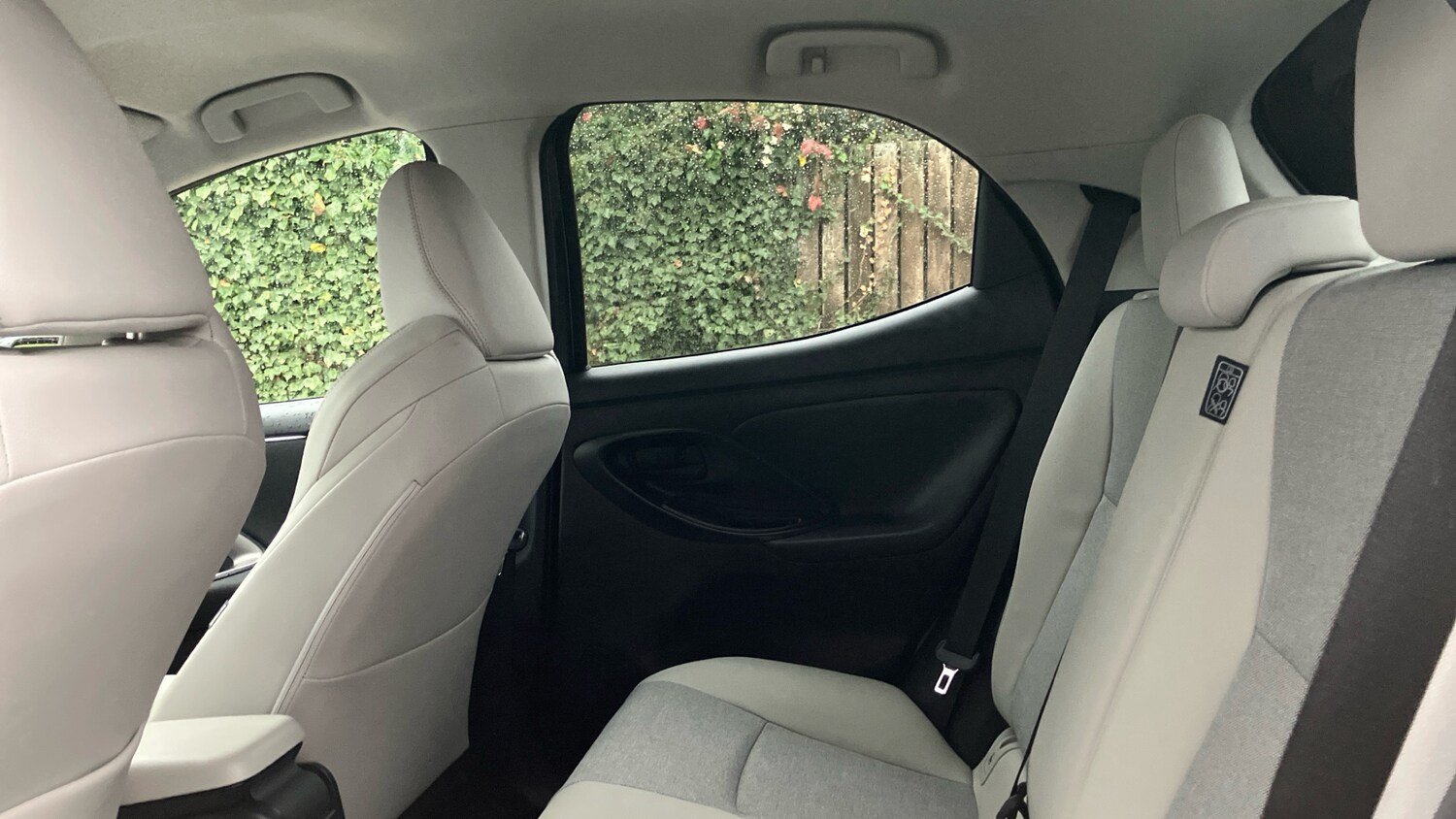 Used Toyota Yaris 2022 for sale - 76638581: Photo 13