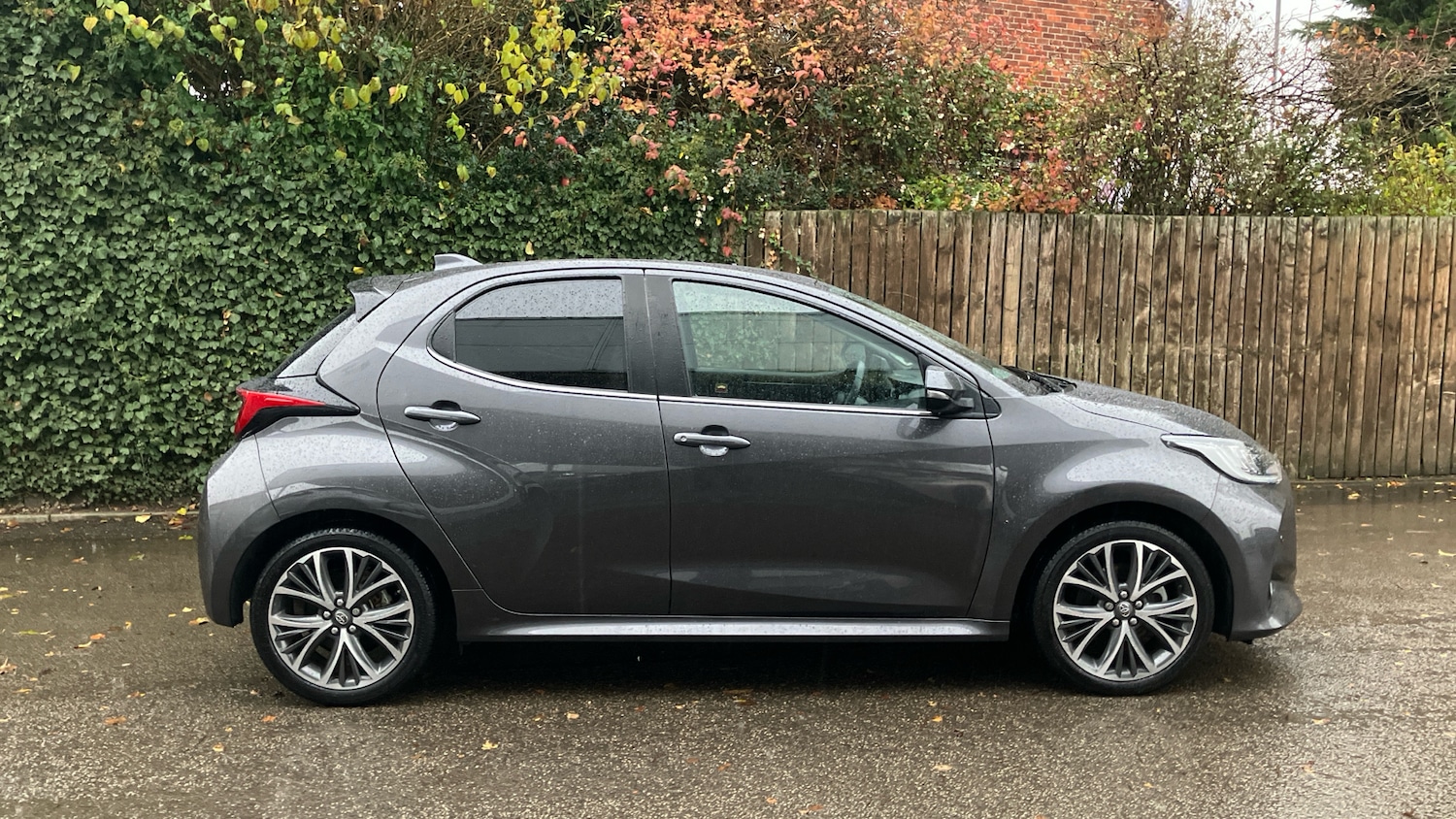 Used Toyota Yaris 2022 for sale - 76638581: Photo 16