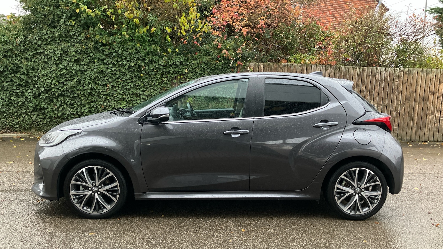 Used Toyota Yaris 2022 for sale - 76638581: Photo 17