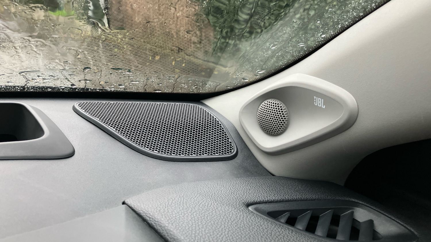 Used Toyota Yaris 2022 for sale - 76638581: Photo 38