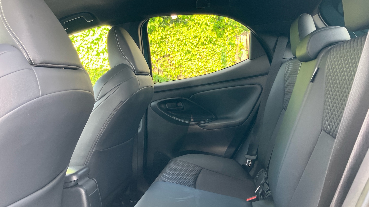 Used Toyota Yaris 2025 for sale - 76045898: Photo 13