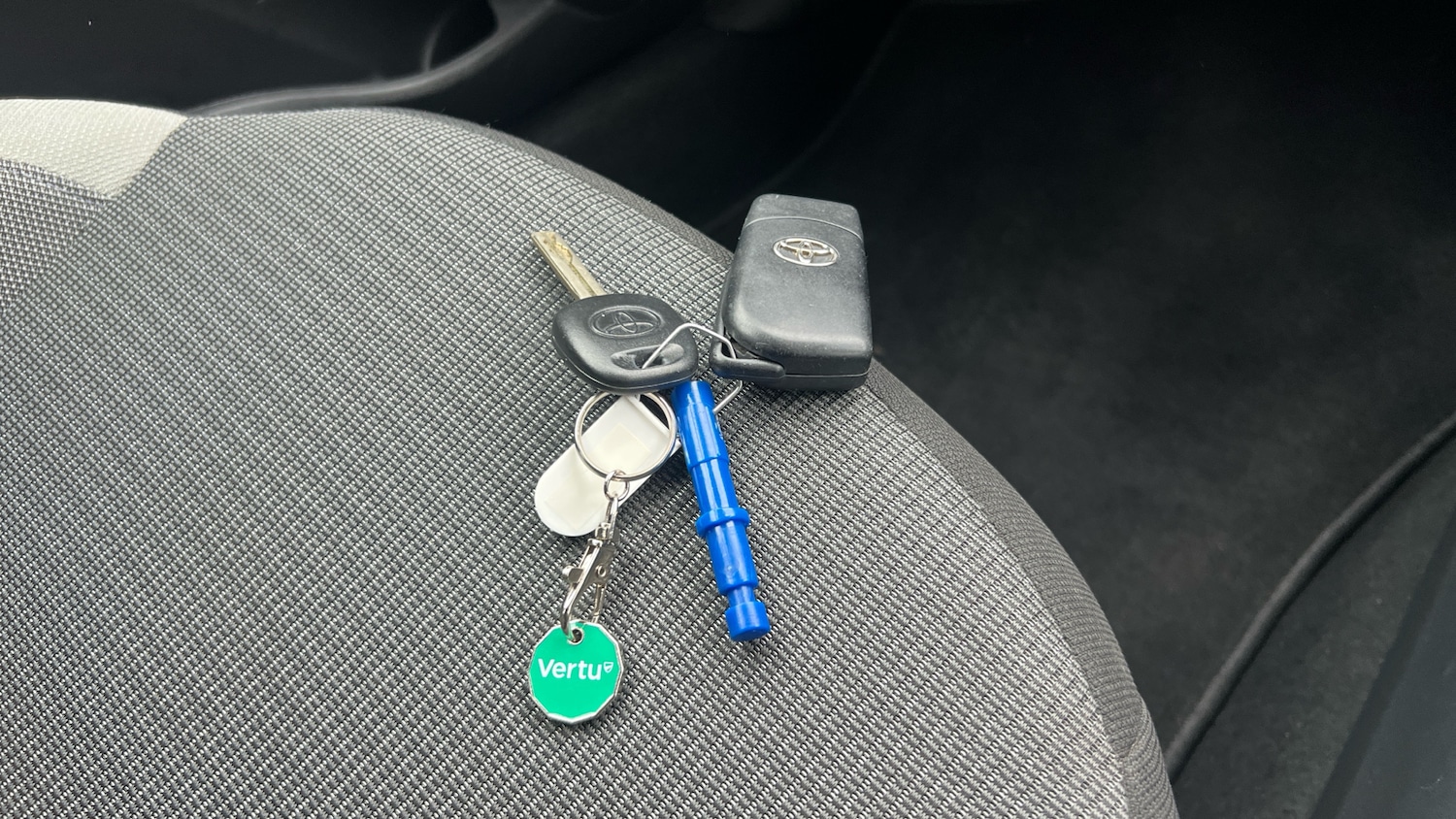 Used Toyota AYGO 2021 for sale - 77420130: Photo 20