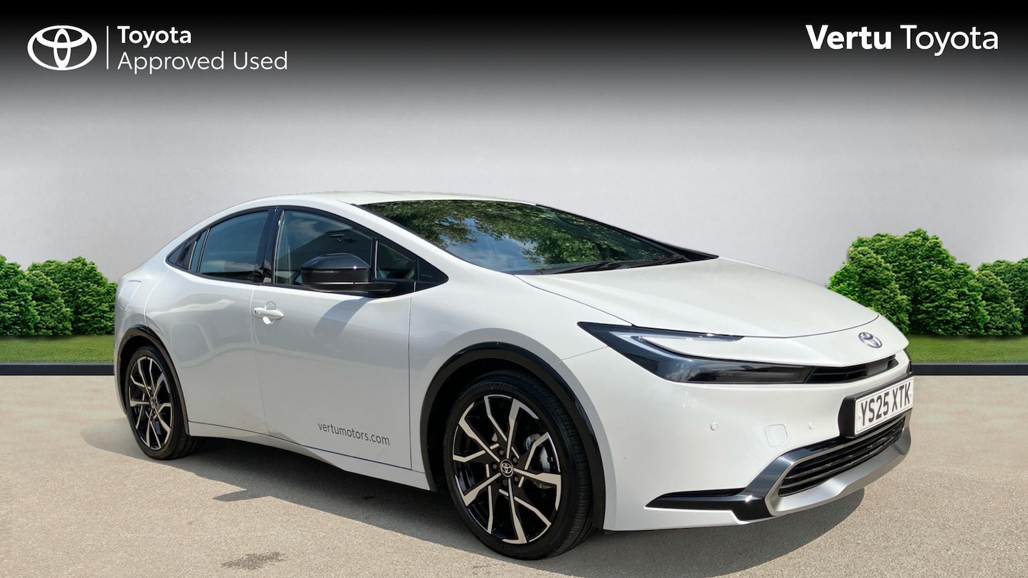 Used Toyota Prius 2025 for sale - 76588957: Photo 1