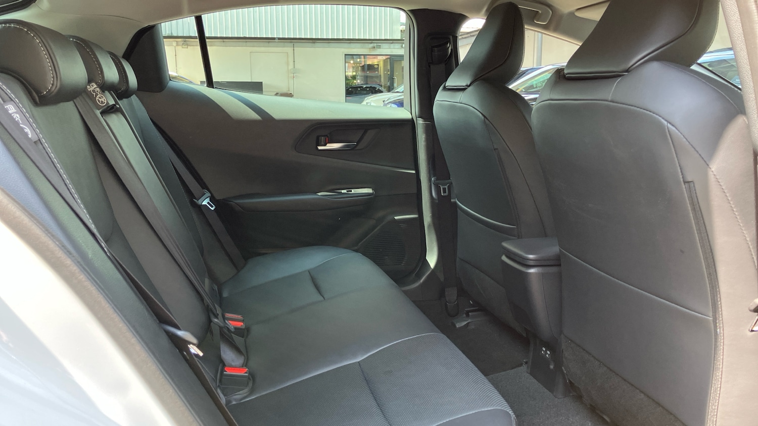 Used Toyota Prius 2025 for sale - 76588957: Photo 12