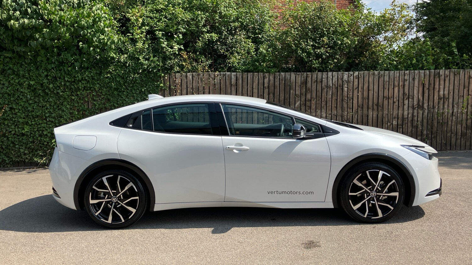 Used Toyota Prius 2025 for sale - 76588957: Photo 16