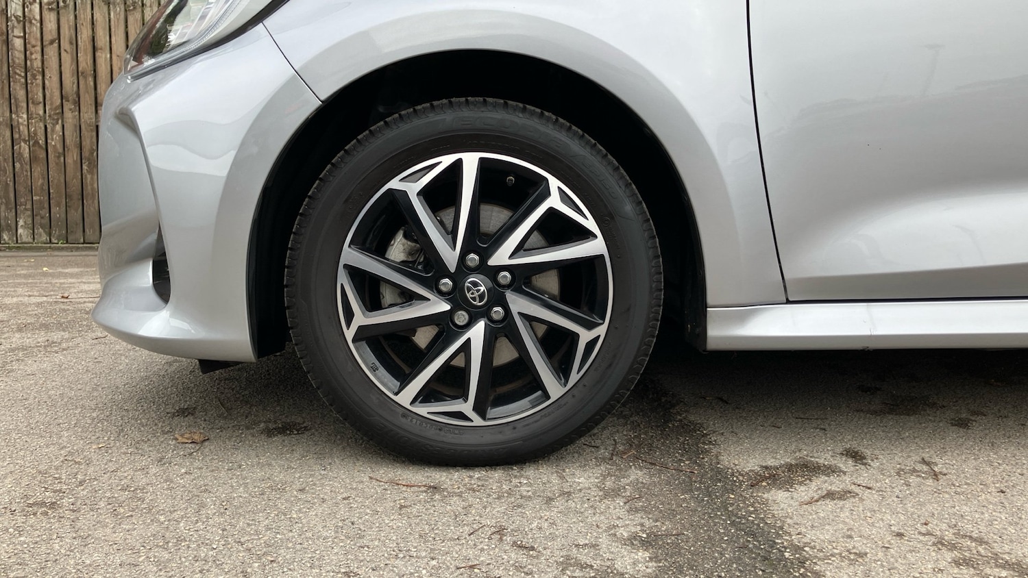 Used Toyota Yaris 2022 for sale - 76517912: Photo 18