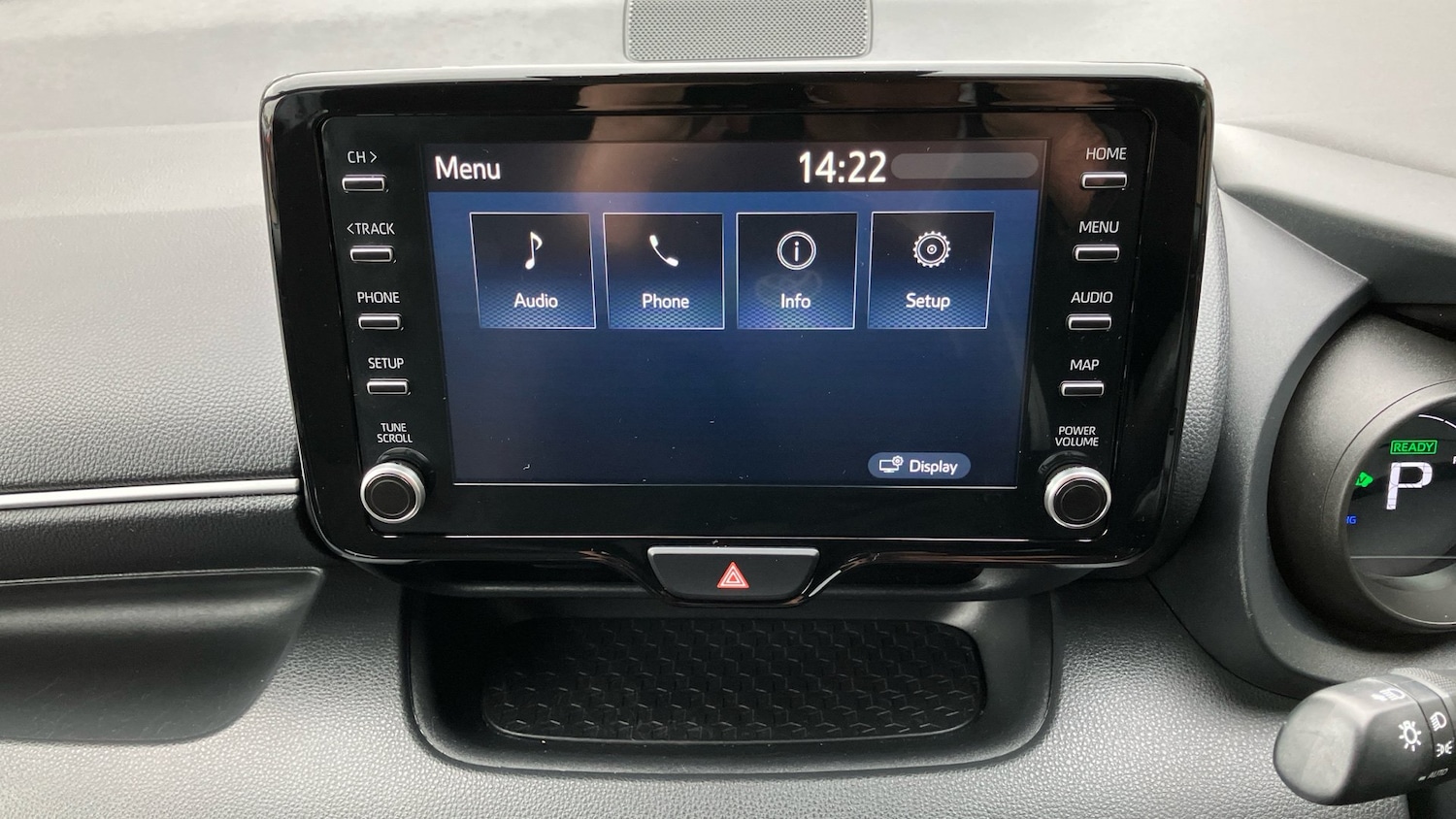 Used Toyota Yaris 2022 for sale - 76517912: Photo 25