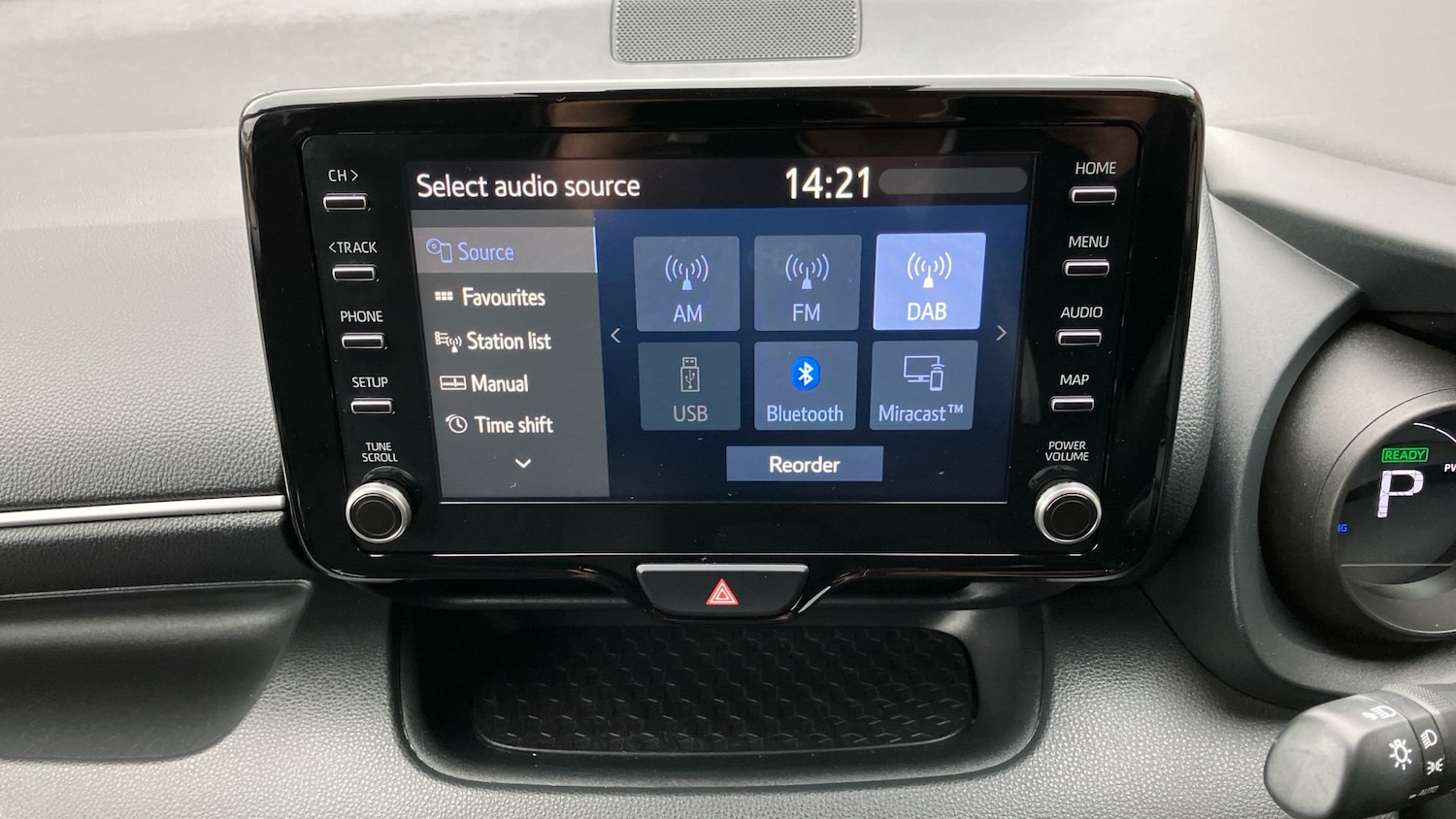 Used Toyota Yaris 2022 for sale - 76517912: Photo 37