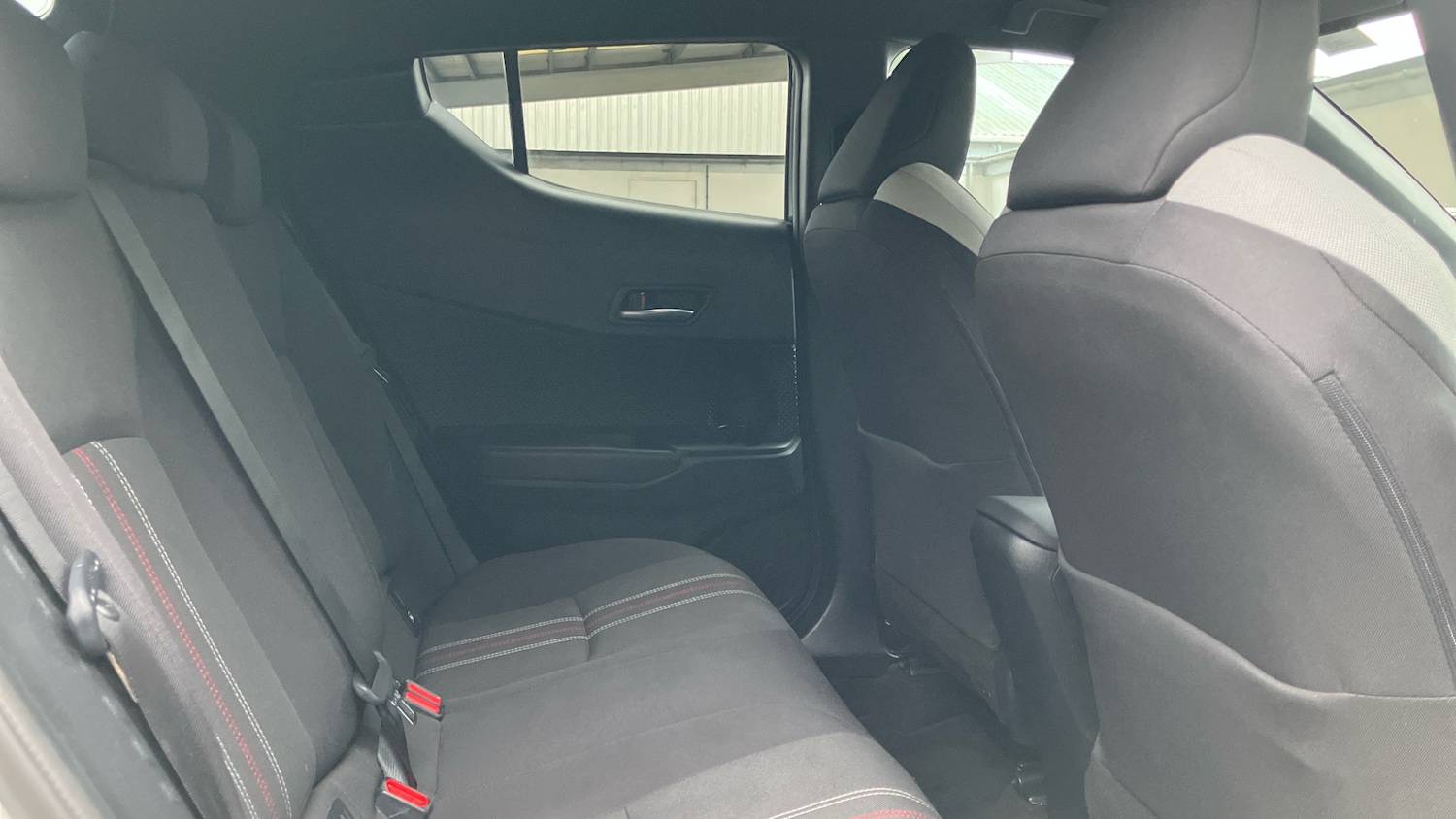 Used Toyota C-HR 2022 for sale - 77286122: Photo 12